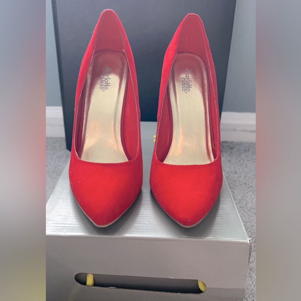 🔥 RED PUMPS ❤️